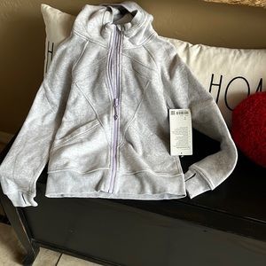 The ivivva hoodie new light heather gray